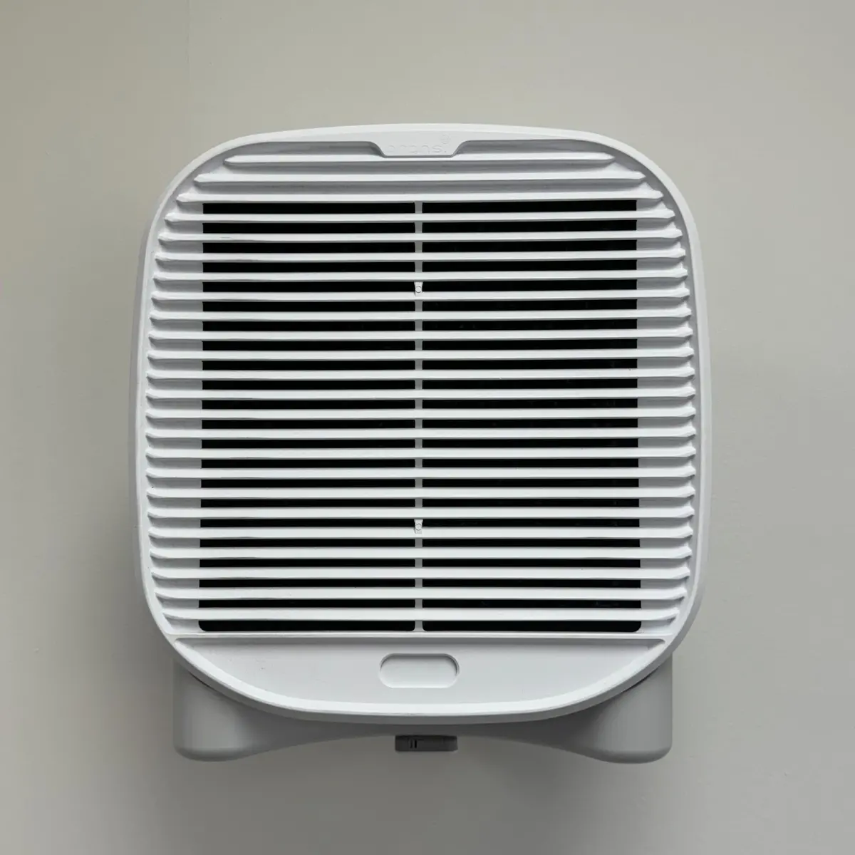 Wall Mount Accessory For Airmend And Truecarbon 1