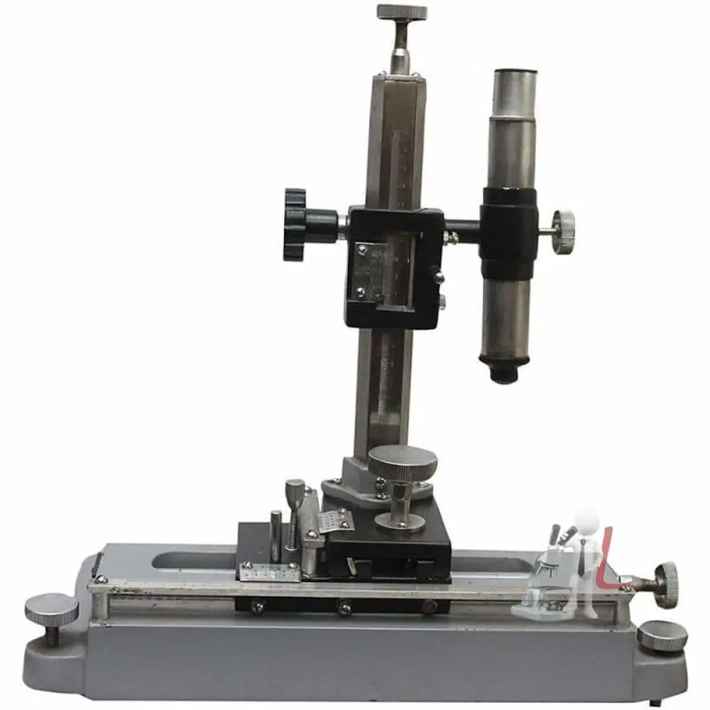 Travelling Microscope (Vernier Type) For Physics Lab With Wooden Box And S.S Scales 1